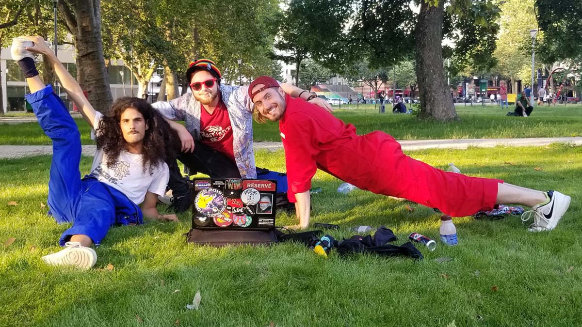 Salut ! T&rsquo;as deux minutes ? (Clip de Dj Brice ft. Cactus et Mammuth)