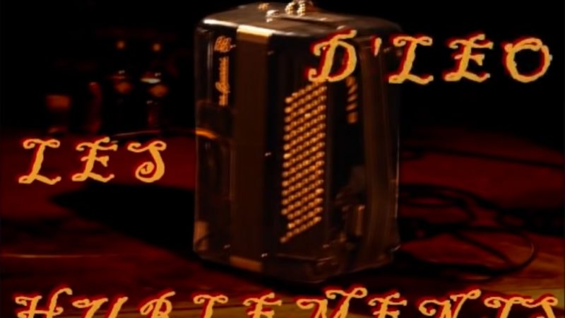 Single : Les Hurlements d&rsquo;Léo – L&rsquo;Accordéoniste (2022)