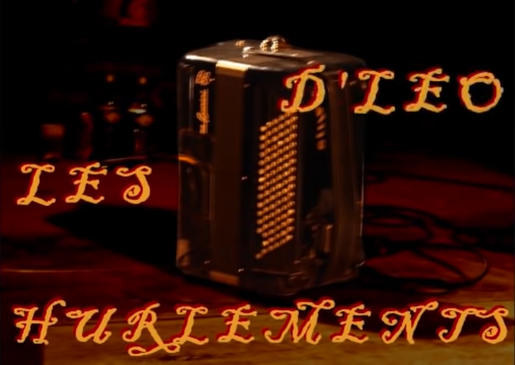 Single : Les Hurlements d&rsquo;Léo – L&rsquo;Accordéoniste (2022)