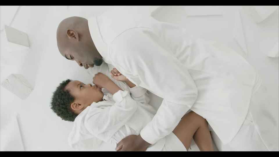 Album&nbsp;: Gyslain.N – Danser sous les bombes