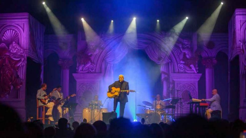 Concert&nbsp;: Enrico Macias chez Dani Lary