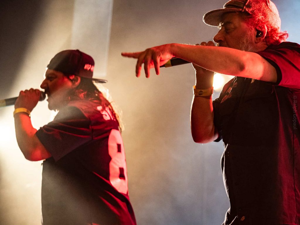 Gérard Baste et Nikus Pokus lors du concert Svinkels + Ultramoule au Transbordeur le 14 décembre 2022 Photo par Ralph Gopaul