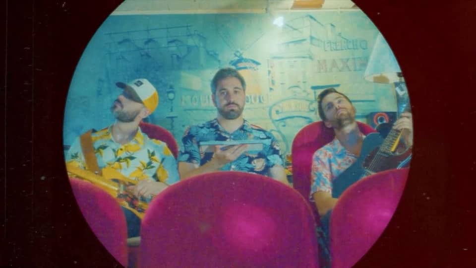 Attic Birds : Summer [CLIP]