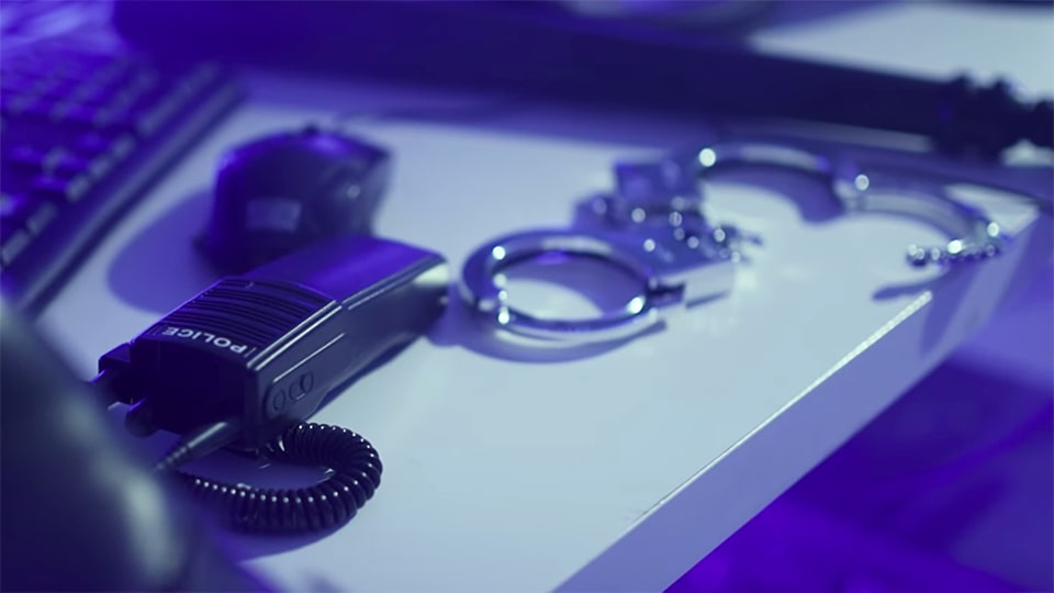 Elyose : Vendredi noir [CLIP]