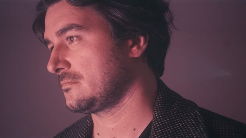 Aïtone : Follow [CLIP]