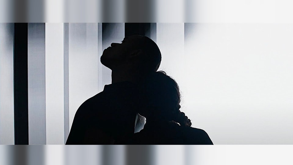 Melatonin feat. Joey Waronker : Blood [CLIP]