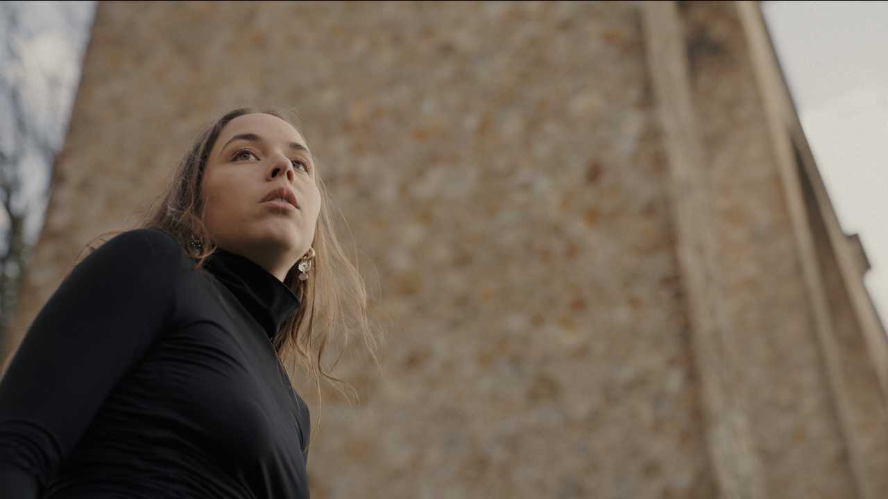 Clip : Lola Akwa – Soif de vie