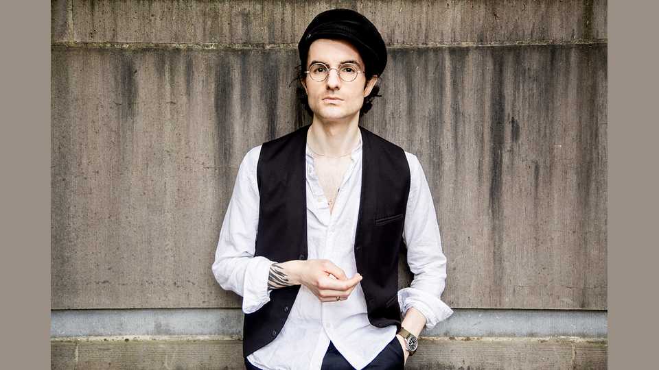 Clip : Louis Arlette – La Fin de la journée (Charles Baudelaire)