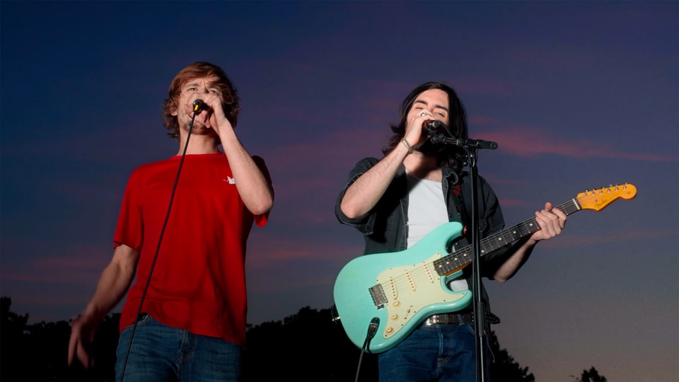 Le duo Horla nous le dit : « Rentre avec moi »