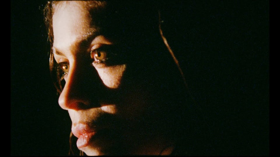 Leslie Medina : Particulière [CLIP]