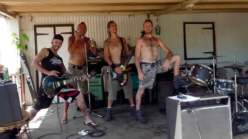 Les débuts de Pluto Crevé