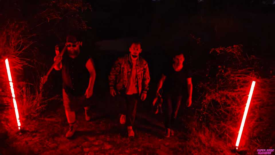 Clip : Super Sonic Suckers – Compo 8