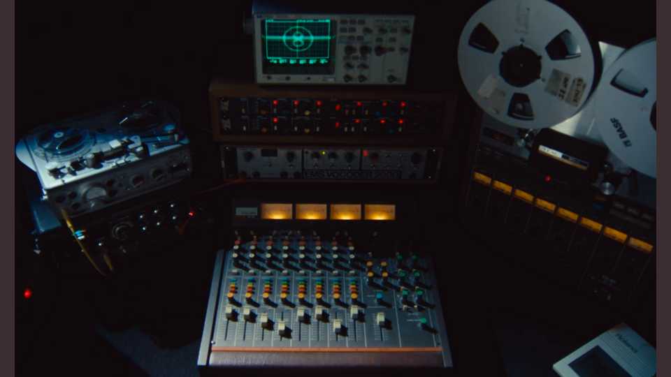 Clip : Kids Return – Lovers War