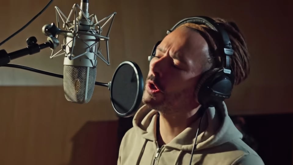 Clip : Danakil – La Démocratie balbutie feat. Mike et Riké