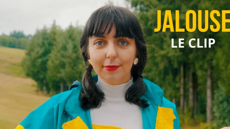 Meg Dumas est Jalouse [CLIP]