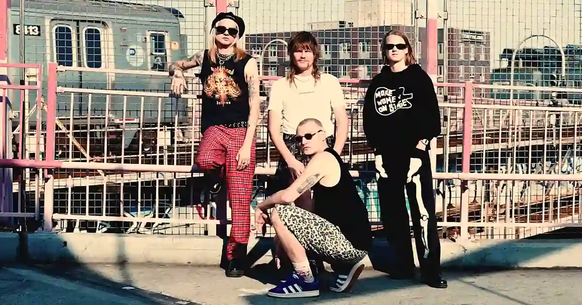 Pogo Car Crash Control : Don’t Get Sore [CLIP]