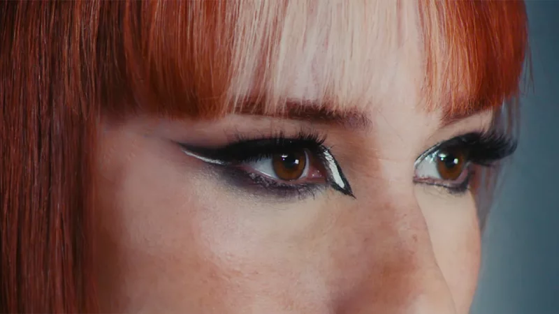 Suzane : Mouvement [CLIP]