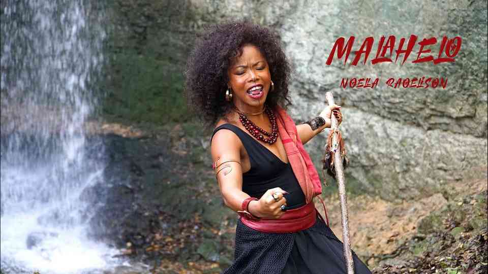 Clip : Noëlla Raoelison – Malahelo